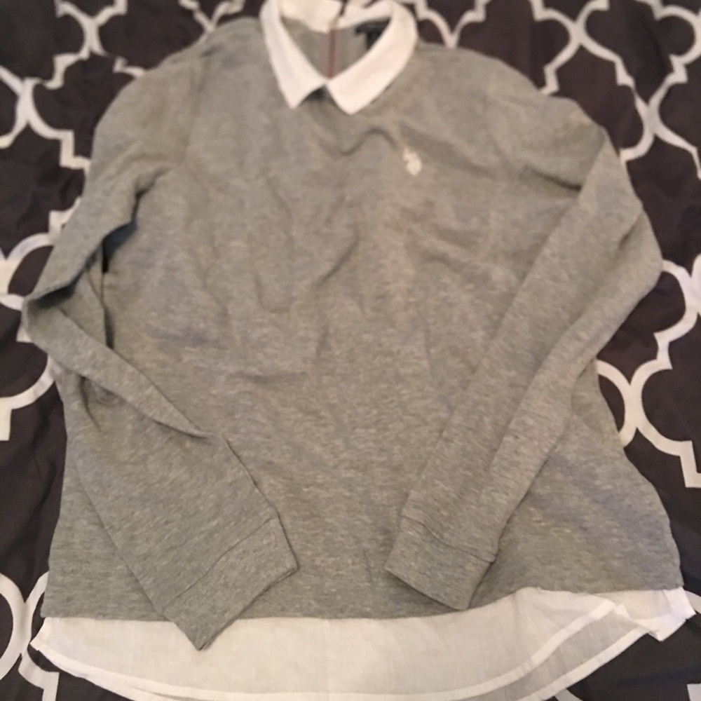 Brand New⭐️⭐️⭐️  Grey long sleeve with collar